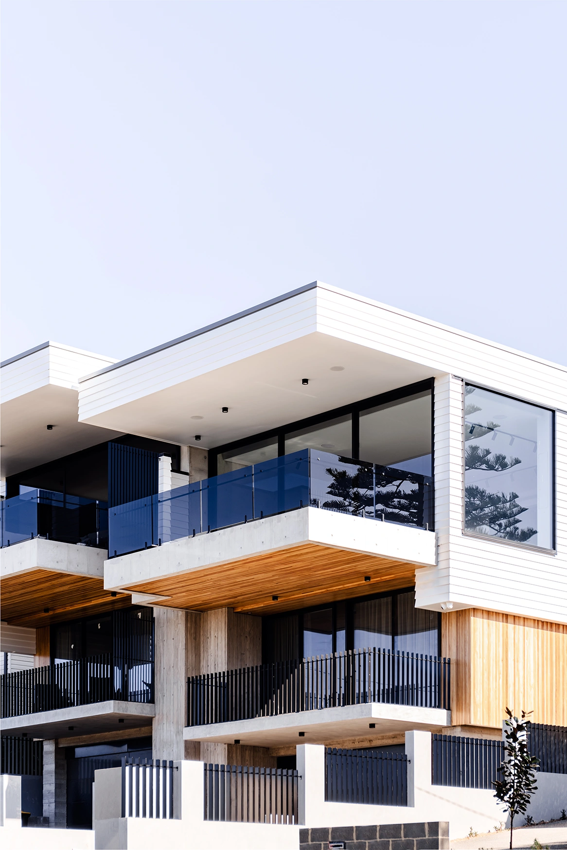 Hewison Constructions is an award-winning family building company based in the coastal town of Kiama, South of Sydney.